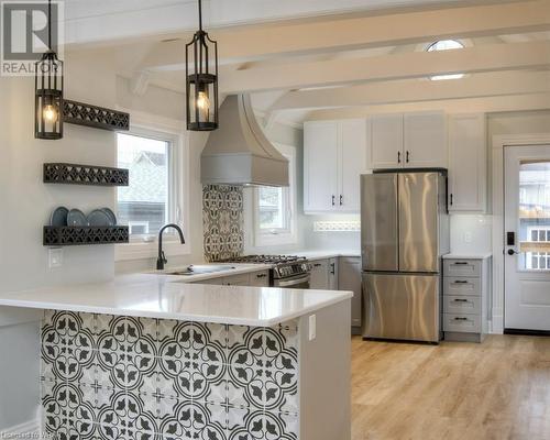 82 Trinity Street, Stratford, ON - Indoor Photo Showing Kitchen With Upgraded Kitchen