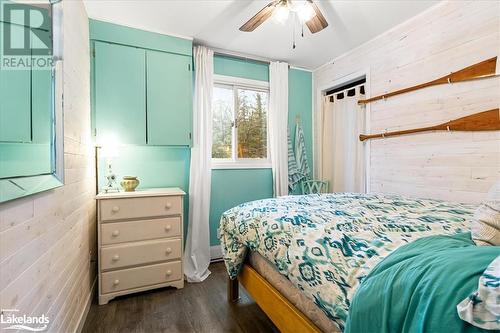 4845 Kennisis Lake Road, Haliburton, ON - Indoor Photo Showing Bedroom