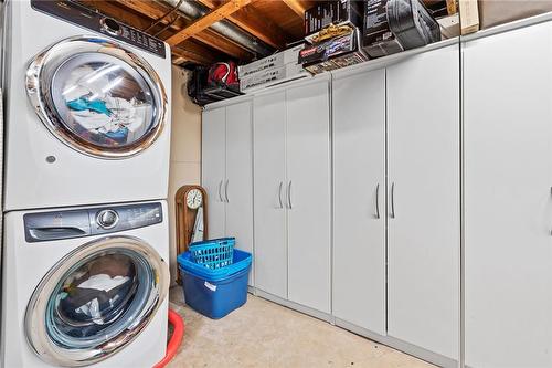 122 Lakeshore Road|Unit #8, St. Catharines, ON - Indoor Photo Showing Laundry Room