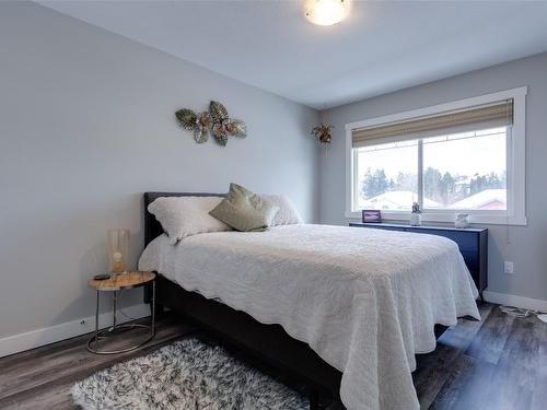 6-3277 Broadview Road, West Kelowna, BC - Indoor Photo Showing Bedroom