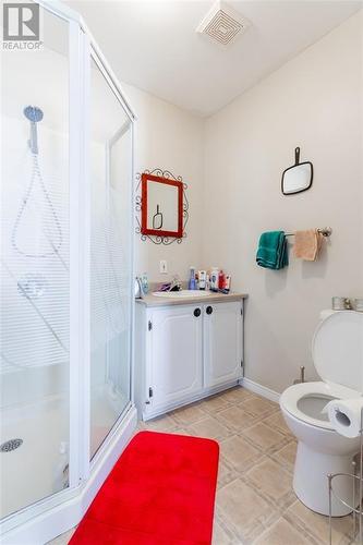 57 Cross Road, Bay Roberts, NL - Indoor Photo Showing Bathroom