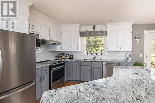 126 Taurus Drive, Hanwell, NB - Indoor Photo Showing Kitchen With Upgraded Kitchen