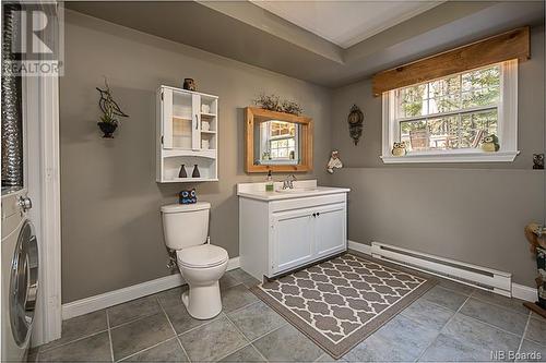 126 Taurus Drive, Hanwell, NB - Indoor Photo Showing Bathroom