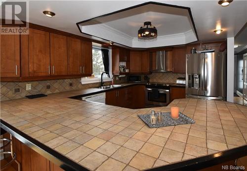 3000 Paulin, Bas-Caraquet, NB - Indoor Photo Showing Kitchen With Double Sink