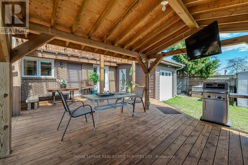 1084 Pearson Drive, Oakville, ON - Outdoor With Deck Patio Veranda With Exterior