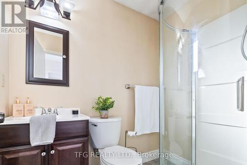 24 Centerfield Dr, Clarington, ON - Indoor Photo Showing Bathroom