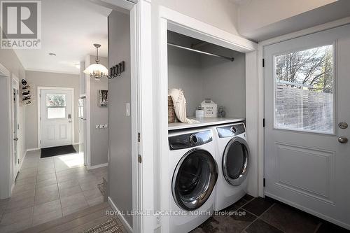45 Duncan Street W, Blue Mountains, ON - Indoor Photo Showing Laundry Room
