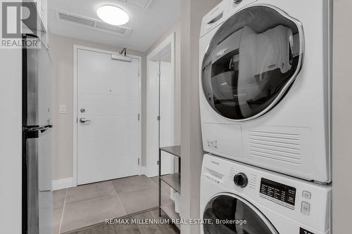 404 - 652 Princess Street, Kingston, ON - Indoor Photo Showing Laundry Room