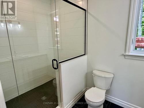 1713 Hollowview Road, Stirling-Rawdon, ON - Indoor Photo Showing Bathroom