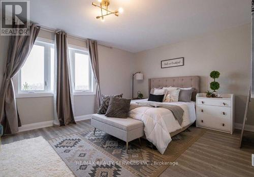 #Upper -14 Ashford Pl, St. Catharines, ON - Indoor Photo Showing Bedroom