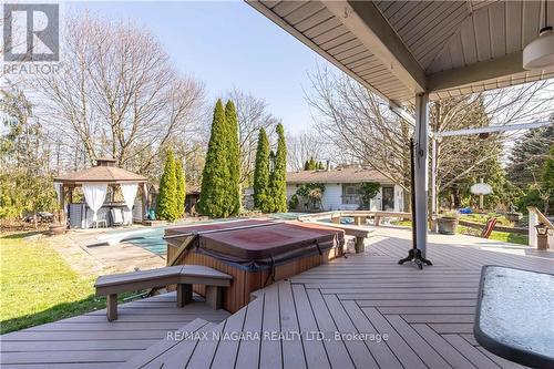4155 15Th St, Lincoln, ON - Outdoor With Deck Patio Veranda With Exterior
