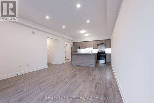 306 - 8 Culinary Lane, Barrie, ON - Indoor Photo Showing Other Room