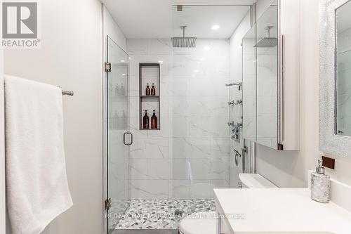 #302 -6 Toronto St, Barrie, ON - Indoor Photo Showing Bathroom