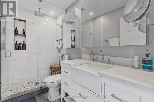 302 - 6 Toronto Street, Barrie, ON - Indoor Photo Showing Bathroom