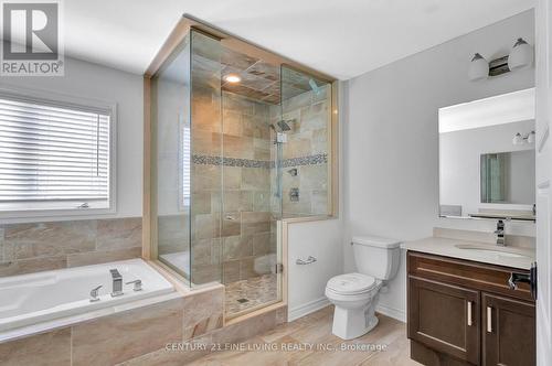 240 Chilver Hts, Milton, ON - Indoor Photo Showing Bathroom