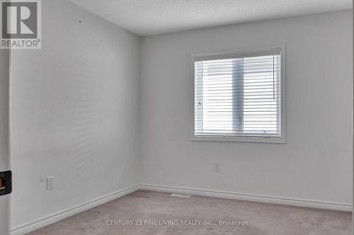 240 Chilver Hts, Milton, ON - Indoor Photo Showing Other Room