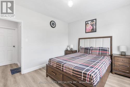 302 - 57 Mericourt Road, Hamilton, ON - Indoor Photo Showing Bedroom