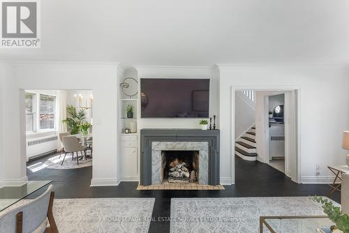105 Baby Point Rd, Toronto, ON - Indoor Photo Showing Living Room With Fireplace