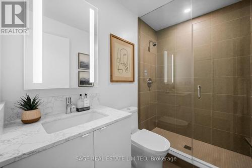 711 - 270 Dufferin Street, Toronto, ON - Indoor Photo Showing Bathroom