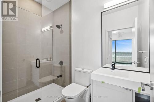 #906 -250 Lawrence Ave W, Toronto, ON - Indoor Photo Showing Bathroom