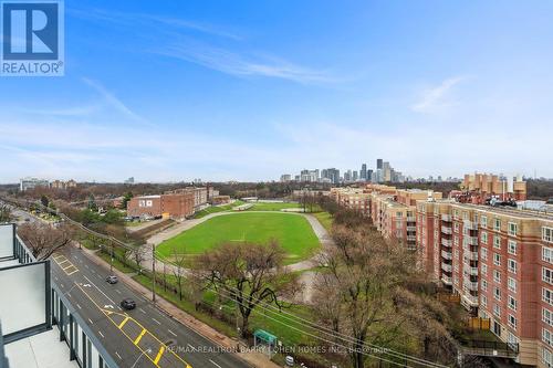 #906 -250 Lawrence Ave W, Toronto, ON - Outdoor With View