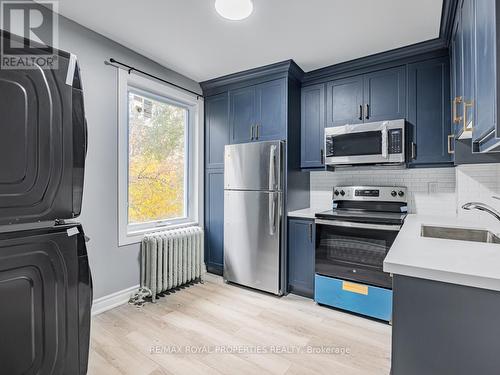 84 Doncaster Avenue, Toronto, ON - Indoor Photo Showing Kitchen