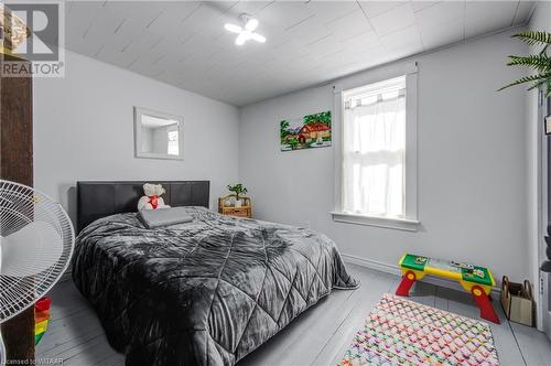215 Hall Street, Ingersoll, ON - Indoor Photo Showing Bedroom