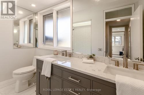 18 Cudia Cres, Toronto, ON - Indoor Photo Showing Bathroom