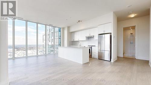 Ph203 - 9000 Jane Street, Vaughan, ON - Indoor Photo Showing Kitchen With Stainless Steel Kitchen