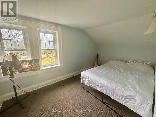 362 Victoria Road, Georgina, ON - Indoor Photo Showing Bedroom