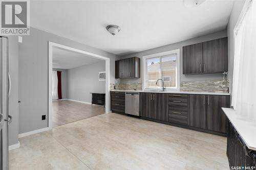 712 Main Street S, Moose Jaw, SK - Indoor Photo Showing Kitchen With Upgraded Kitchen