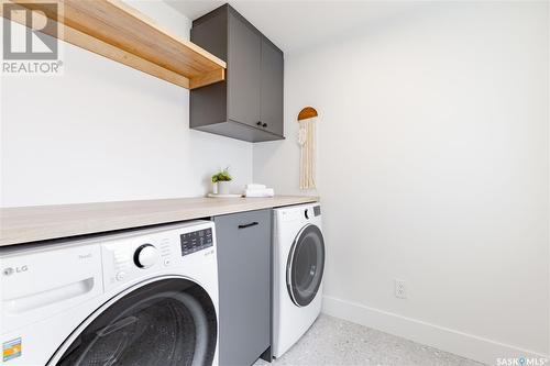 174 Keith Way, Saskatoon, SK - Indoor Photo Showing Laundry Room