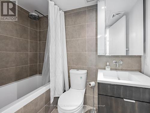 609 - 508 Wellington Street W, Toronto, ON - Indoor Photo Showing Bathroom
