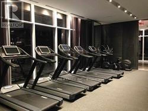 3007 - 1080 Bay Street, Toronto, ON - Indoor Photo Showing Gym Room