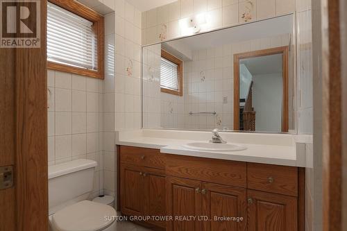 531 Lauder Avenue, Toronto, ON - Indoor Photo Showing Bathroom