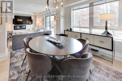 #206 -3 Southvale Dr, Toronto, ON - Indoor Photo Showing Dining Room