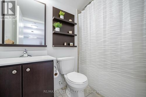 #2808 -275 Yorkland Rd, Toronto, ON - Indoor Photo Showing Bathroom