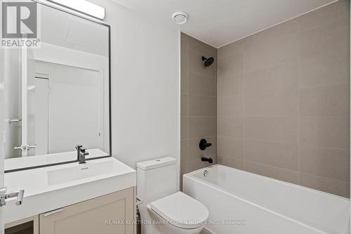 #801 -250 Lawrence Ave W, Toronto, ON - Indoor Photo Showing Bathroom