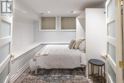 40 Bernard Ave, Toronto, ON - Indoor Photo Showing Bedroom