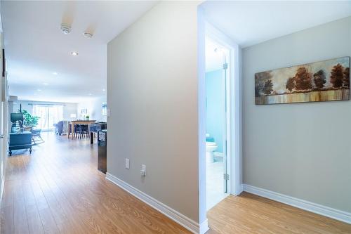 4245 Academy Street, Beamsville, ON - Indoor Photo Showing Other Room