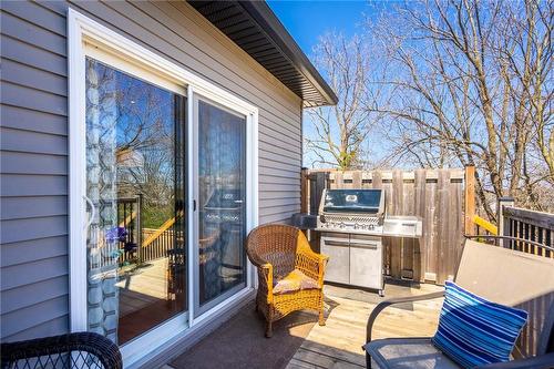 4245 Academy Street, Beamsville, ON - Outdoor With Deck Patio Veranda With Exterior