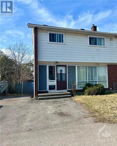 Semi-Detached 4+1 Beds & 2.5 Baths - 2276 Russell Road, Ottawa, ON - Outdoor