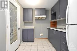 Kitchen basement level - 