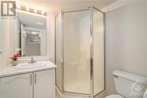 18 Festive Private, Ottawa, ON - Indoor Photo Showing Bathroom