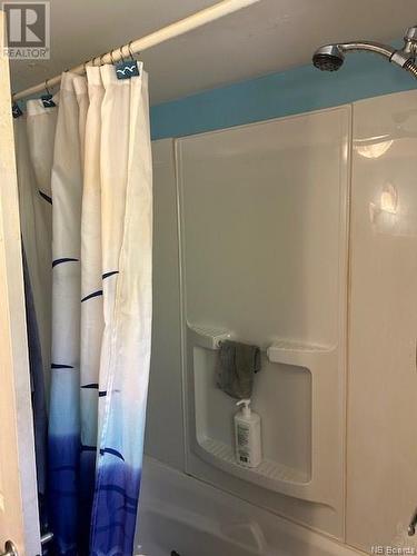 221 Woolastook Drive, Grand Bay-Westfield, NB - Indoor Photo Showing Bathroom
