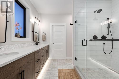 17503 Sanborn Street, Summerland, BC - Indoor Photo Showing Bathroom