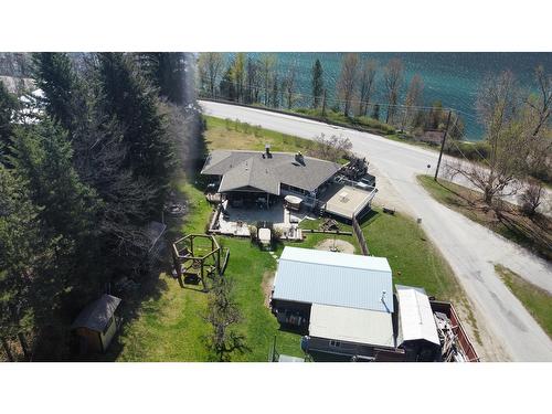 3583 Broadwater Rd, Robson, BC - Outdoor With View