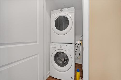 35 Southshore Crescent|Unit #303, Stoney Creek, ON - Indoor Photo Showing Laundry Room