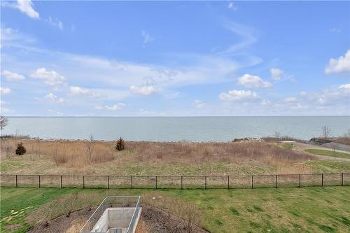 35 Southshore Crescent|Unit #303, Stoney Creek, ON - Outdoor With View