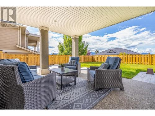 470 Trumpeter Road, Kelowna, BC - Outdoor With Deck Patio Veranda With Exterior